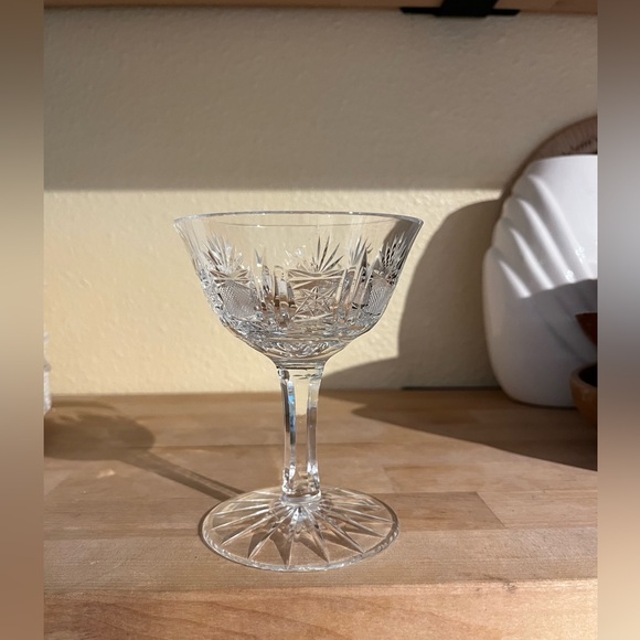 Set of 3 etched pineapple vintage coupe glasses 🍍 - Picture 4 of 7